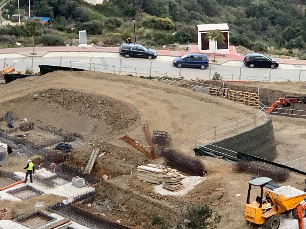 gruponebralejo's tweet photo. Construcción de nuevos Muros en Palo Alto 🚜

📞 +34 952 78 80 02 
✉️ info@gruponebralejo.com
🌱 https://t.co/ld2RiV1pLw ♻️

#GrupoNebralejo #Construccion #ObraCivil #Excavaciones #Jardinería #MurosEcologicos #Reciclado https://t.co/DTLYOs5U1X