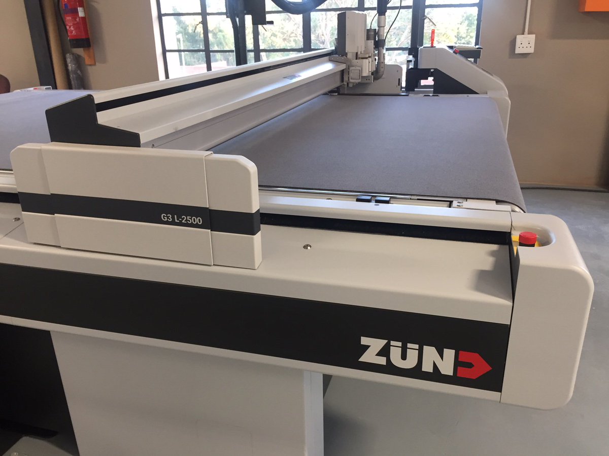 Signeditions's tweet image. #powdercoatingplant#installation#Signedition