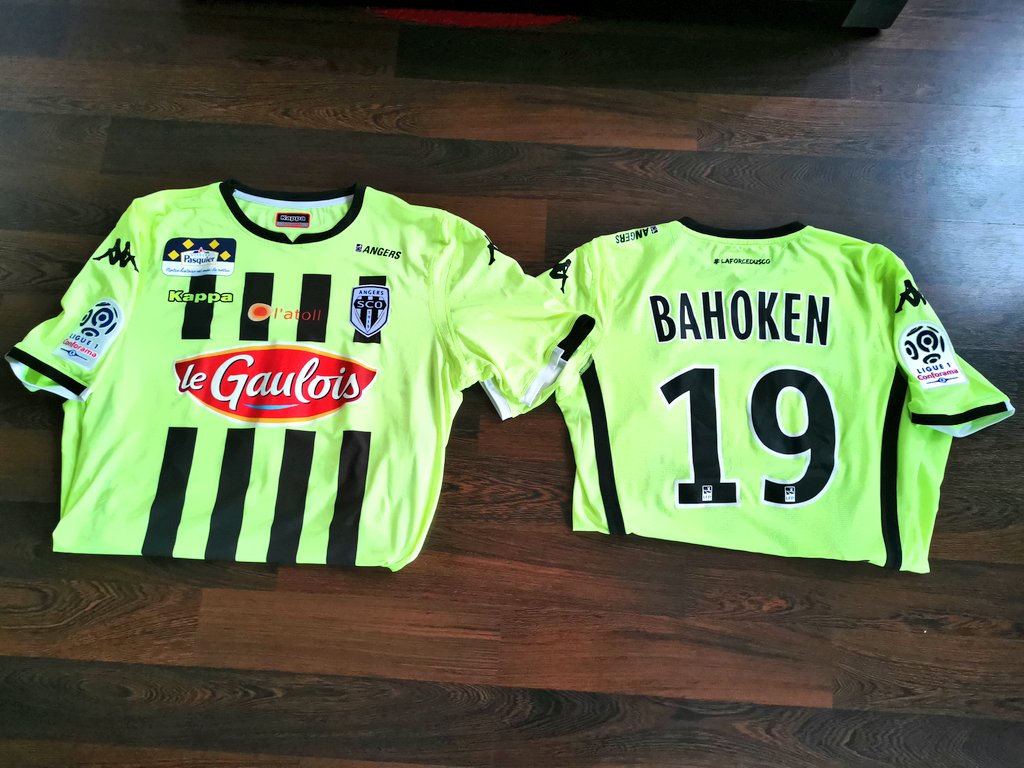 thiam_brahim's tweet photo. 🎁🎁 Petit jeu concours avant la trêve internationale les amis 🎁🎁
Deux maillots au choix des buteurs du @AngersSCO @Bahoken1993 et #Kanga merci à eux 
RT and Follow 
TAS dimanche
Bonne chance à vous
#touslesmemes 🙏❤️🙏 https://t.co/ATiUofTgri
