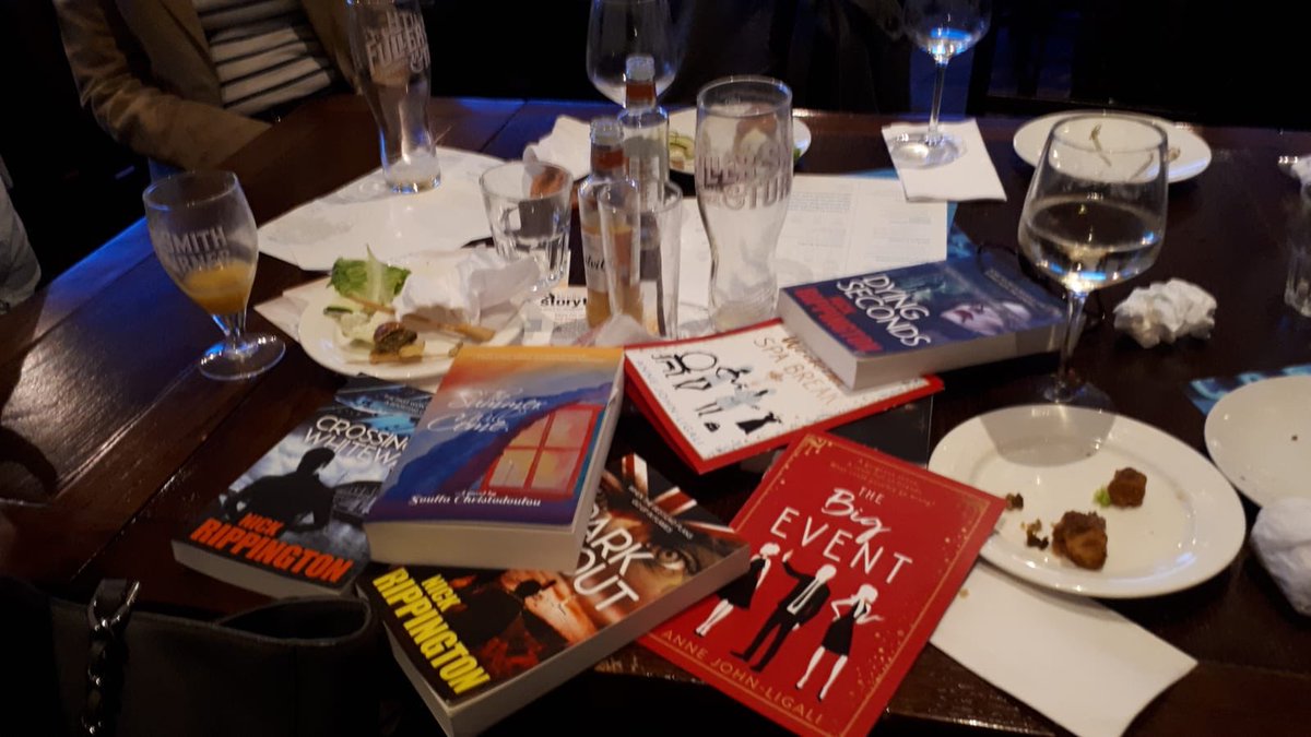 schristodoulou2's tweet image. Guys...just this...big hugs!
🤗😘😊
@davepperlmutter @nickripp @DrCarolCooper 

And our wonderful books too!📚

#authors #authorsbehavingbadly #LondonBookFair2019 #alli