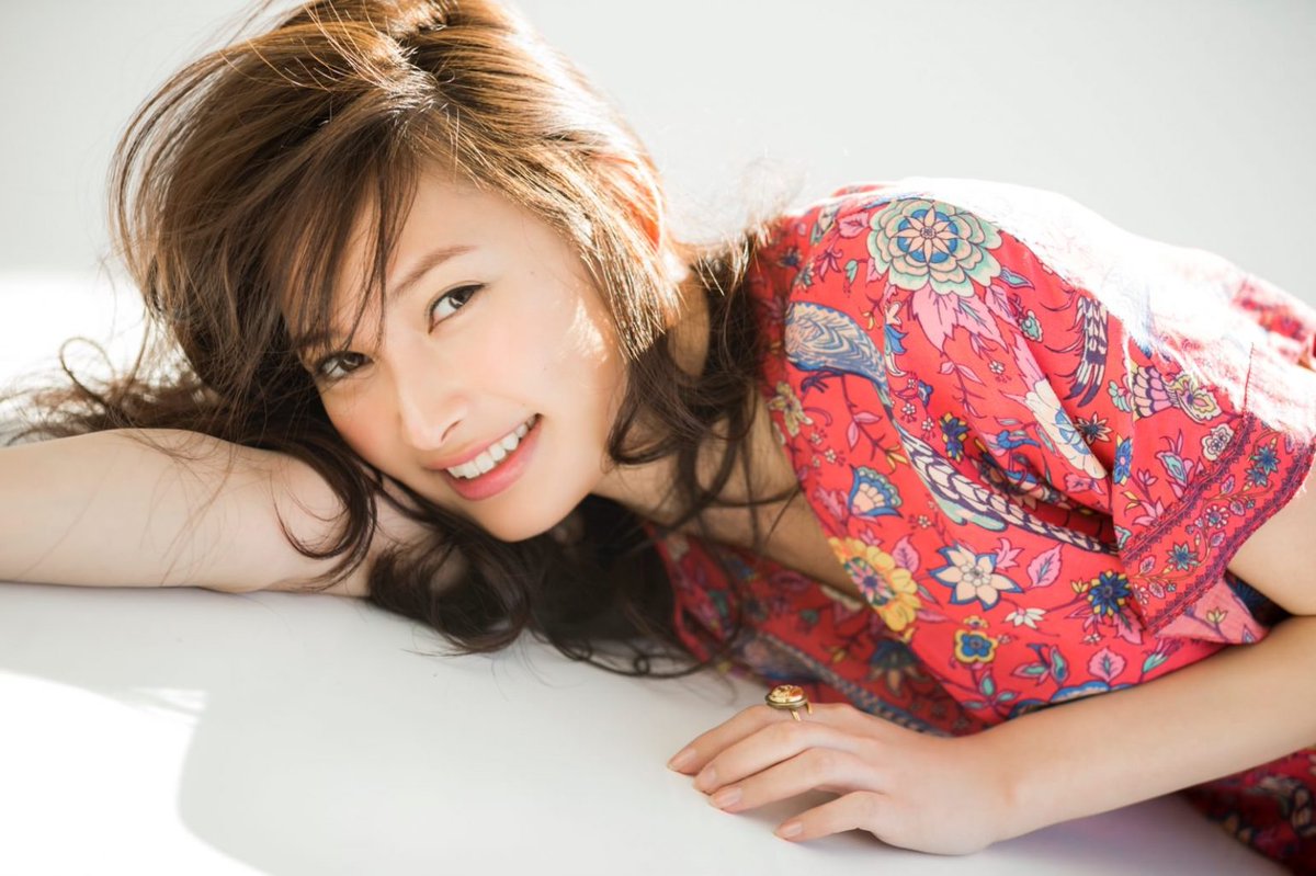 風兎 Ar Twitter わいの好きな美人集めてみた 美の共通点が猫顔 ネコ顔 美神 美人 芸能人 星野奏 共感できる人rt 風兎 Ar Twitter わいの好きな美人集めてみた 美の共通点が猫顔 ネコ顔 美神 美人 芸能人 星野奏 共感できる人rt