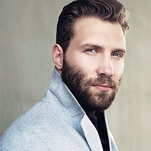 Happy Birthday Jai Courtney     