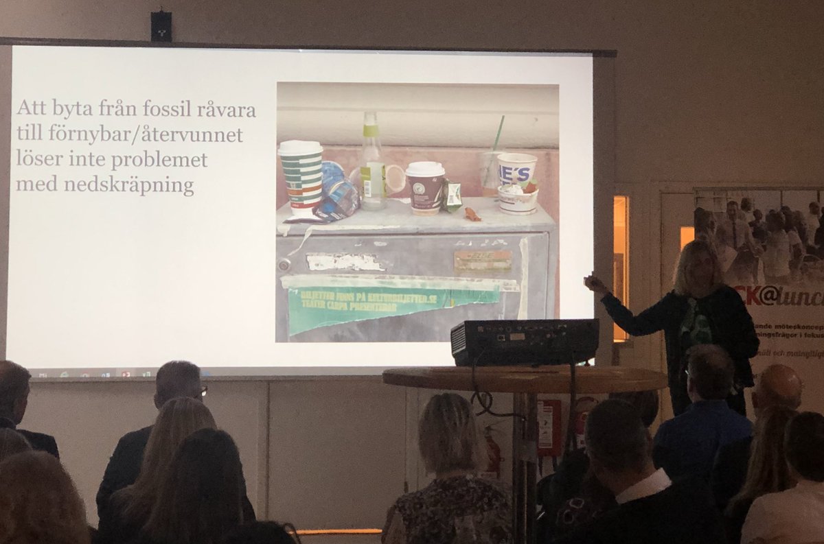 @jragnartz CEO @HallSverigeRent  spraks about #easte-related #challenges at our #seminar on #sustainable #solution for #Packaging  today at @RISEsweden in #Stockholm