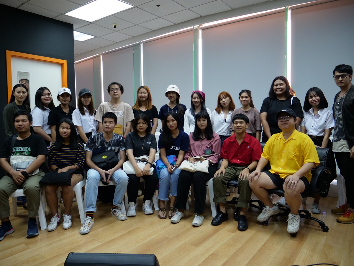 monofresh915's tweet photo. "ภาพครอบครัว" ^^
ขอบคุณนะเหล่าปลา...จนกว่าจะพบกันใหม่
#whalanddolph @whalanddolph #Monofresh915 #Freshshowcase https://t.co/QrvCpWSqUf