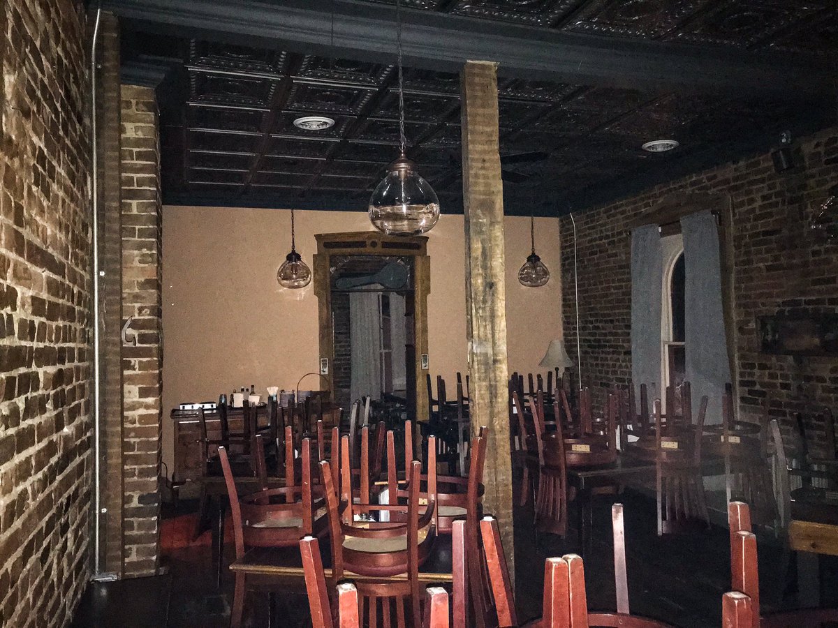 IronParanormal's tweet photo. Be sure to check out the history of Harmony Inn while you’re there!

https://t.co/eKaCtBEJbR

#harmonypa #harmonyinn #hauntedpittsburgh #paghosts #ghostsofpa #ghosts #adventure #paranormal #paranormalinvestigation #ironcityparanormal #ghosthunters @theharmonyinn https://t.co/u4pFhSxkSV