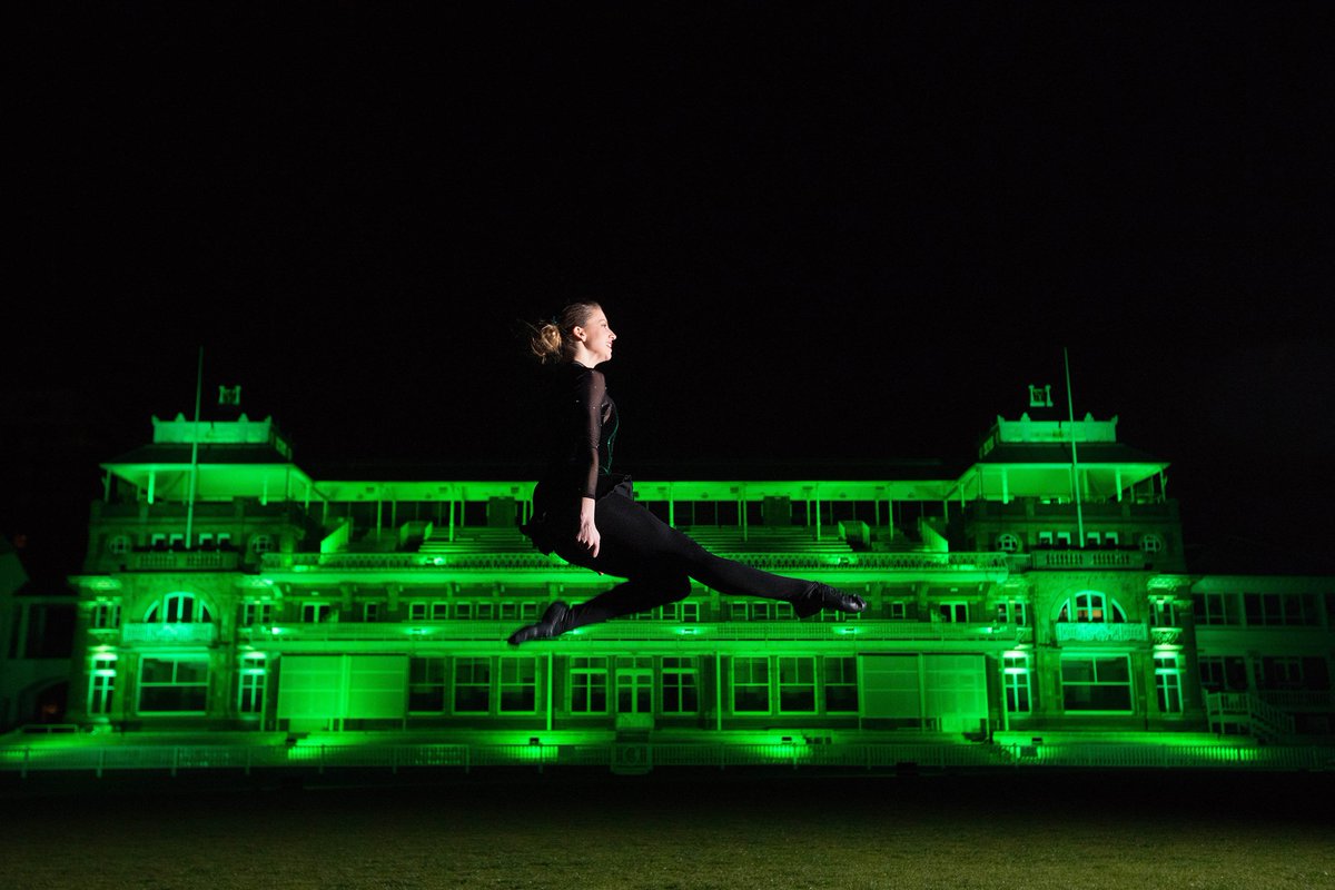 The Pavilion goes green for #StPatricksDay! 

🇮🇪 <a href="/tourismireland/">Tourism Ireland</a> has lit up Lord's as part of their #GlobalGreening initiative. 

#LoveLords