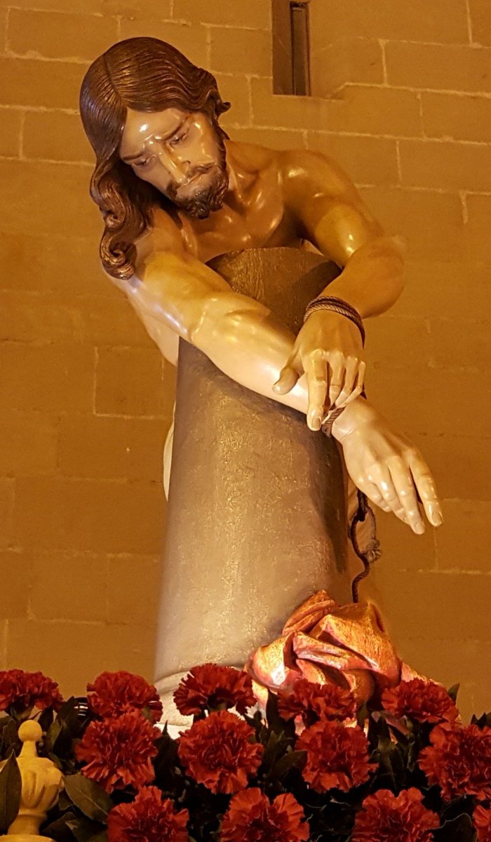 flagelacionlog's tweet photo. 20:30h en la Parroquia de Santa Teresita tendremos Santa Misa y Besapies a Nuestro Señor de la Flagelación, además de la admisión de nuevos cofrades y recuerdo a los hermanos fallecidos @CanalEbro @CopeRioja @NueveCuatroUno @AytoLogrono @lariojaturismo https://t.co/8piUt2eK9J