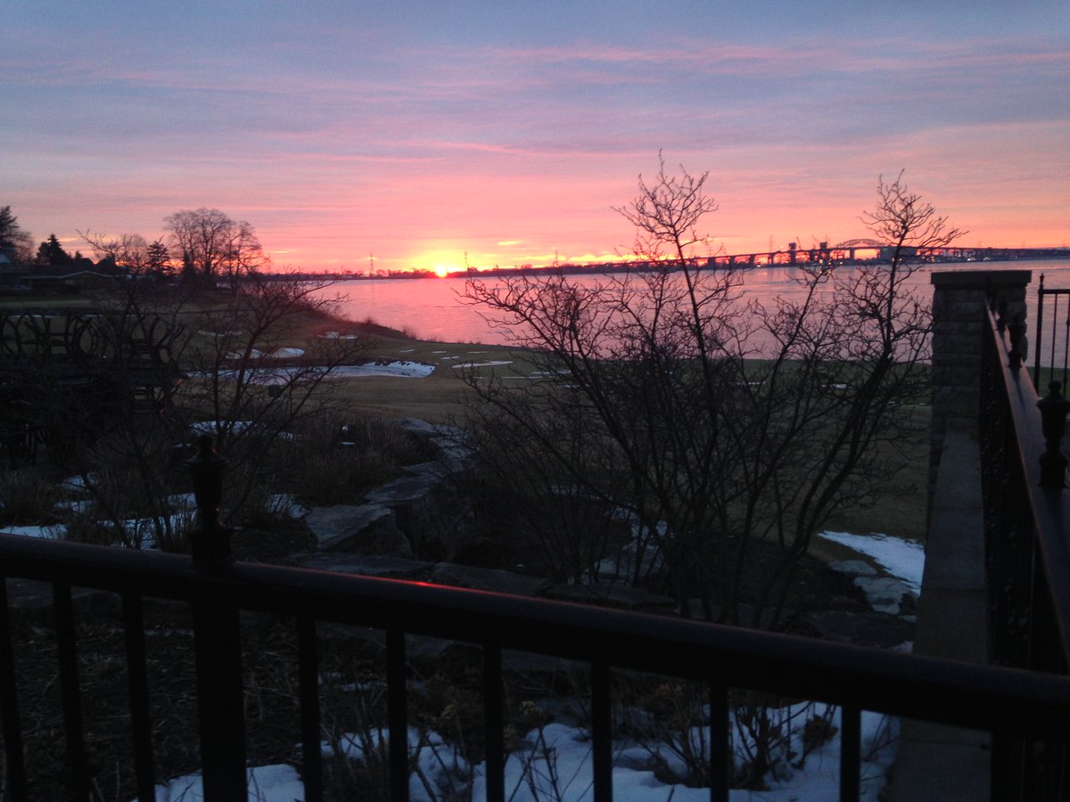 OpenRollPodcast's tweet image. Today we are talking #networking #procrastination and #disability plans.  Have a listen:  openroll.org/191-networking…