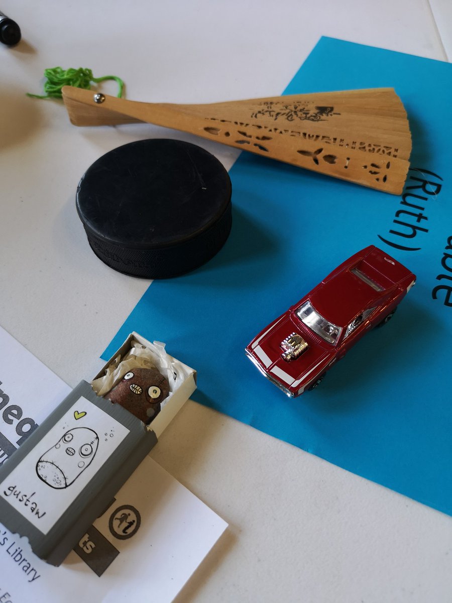 f_osis's tweet image. Decoding objects at the @womenslibrary #DecodingInequality 🤔