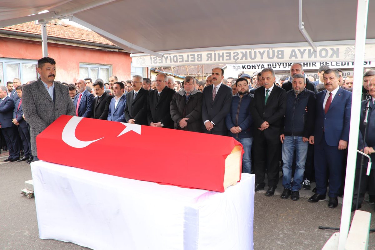Uğur İbrahim  Altay