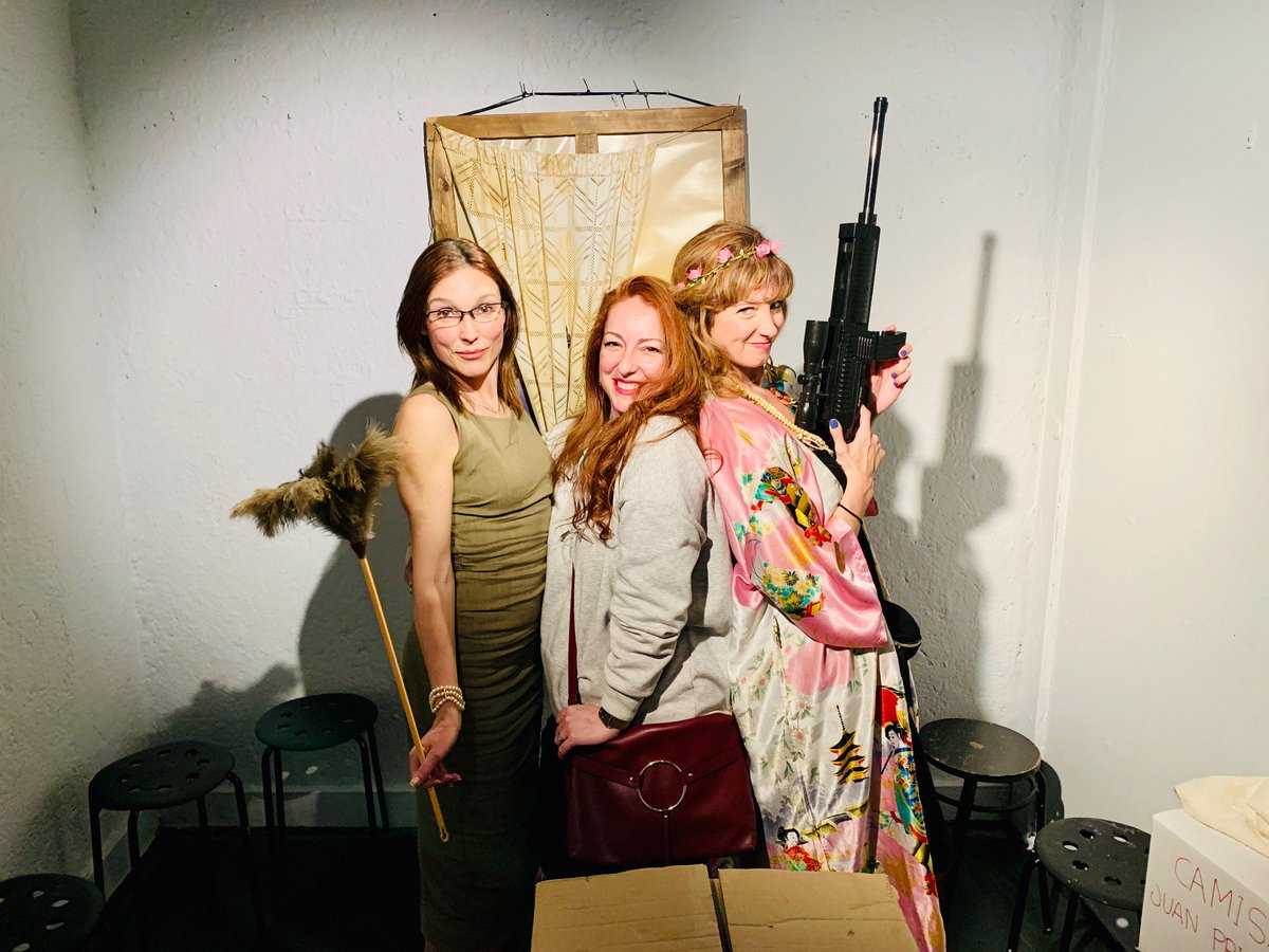 Este sábado vuelve a <a href="/microteatro/">microteatro</a> ALCORCÓN ME MATA la microcomedia más divertida de la temporada, con <a href="/Veronica_larios/">Verónica Larios</a> y <a href="/CaroOlmedo1/">Carolina Olmedo</a> Texto y dirección de una servidora. Entradas en taquilla.microteatro.es
<a href="/LaLunaresCast/">LA LUNARES CASTING</a> <a href="/Good__Plays/">Good Plays Producciones</a> @Sylke094