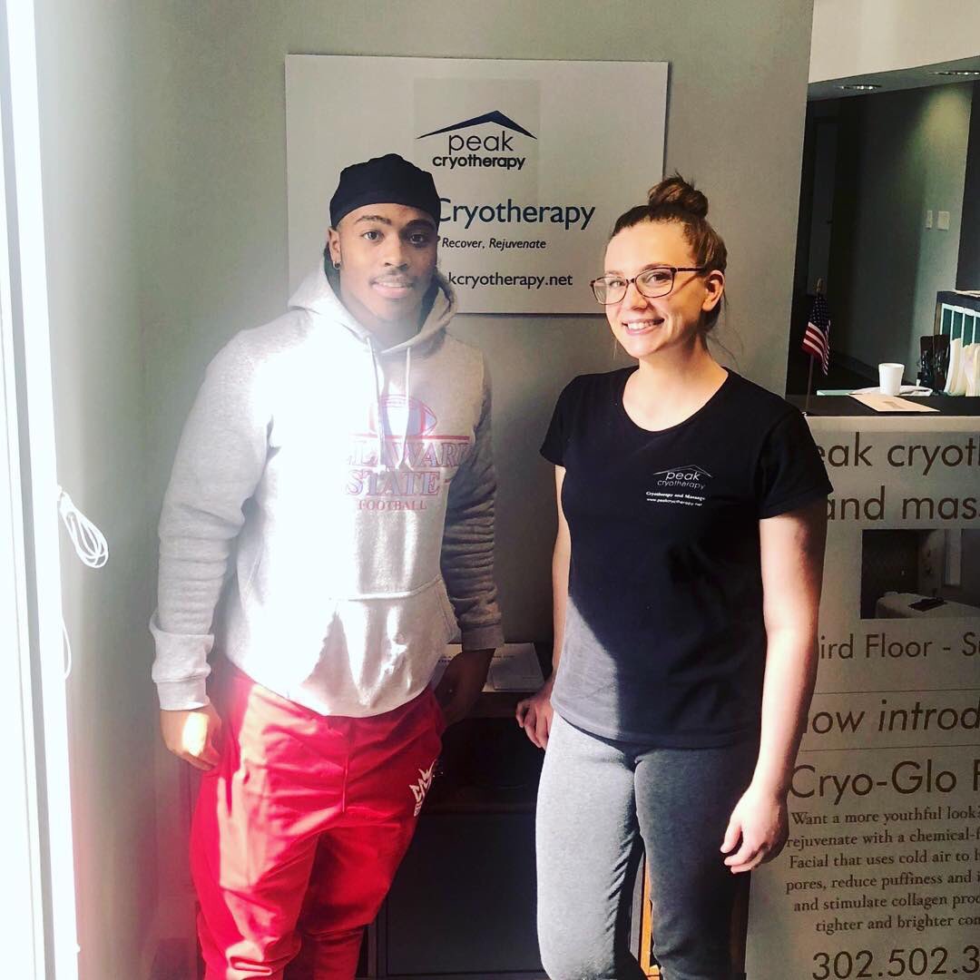 peak_cryo's tweet photo. Del State Running Back, @_balleyne6, stopped in today for a massage session with @justk8wade to help recover form all his training leading up to Pro Day! Good luck, Brycen!
#chillinatpeak #trainhard #recoverharder #massage #delstate #hornets https://t.co/1Yim9khmkL