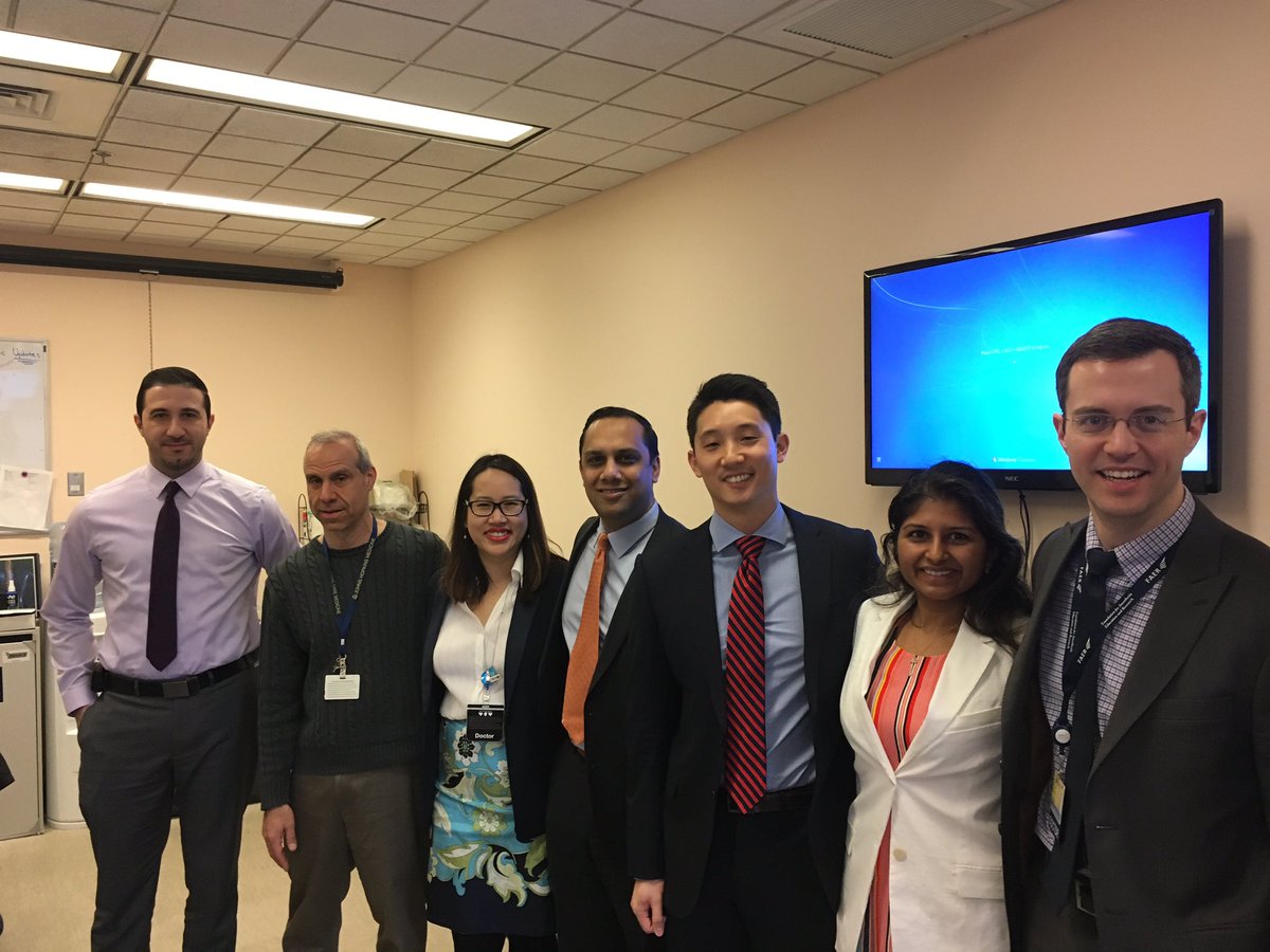 Enjoyed a great talk this morning from Dr. Neel Mehta on #lowdosenaltrexone for chronic pain. Also with Dr. Daniel Pak. Both will be appearing for #PainRounds with @ShravaniD_MD