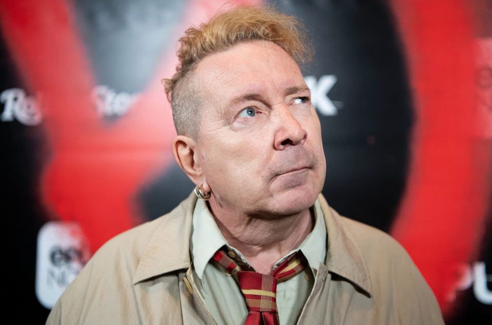 RRWallpaper's tweet photo. Johnny Rotten forces The Crown to rewrite story by banning them from using Sex Pistols’ God Save the Queen - The drama’s creators wanted to feature the punk rockers when it reached 1976 but Johnny refused to give his permission.

Producers were forced to axe the storyline. https://t.co/kx7kAsp8gj