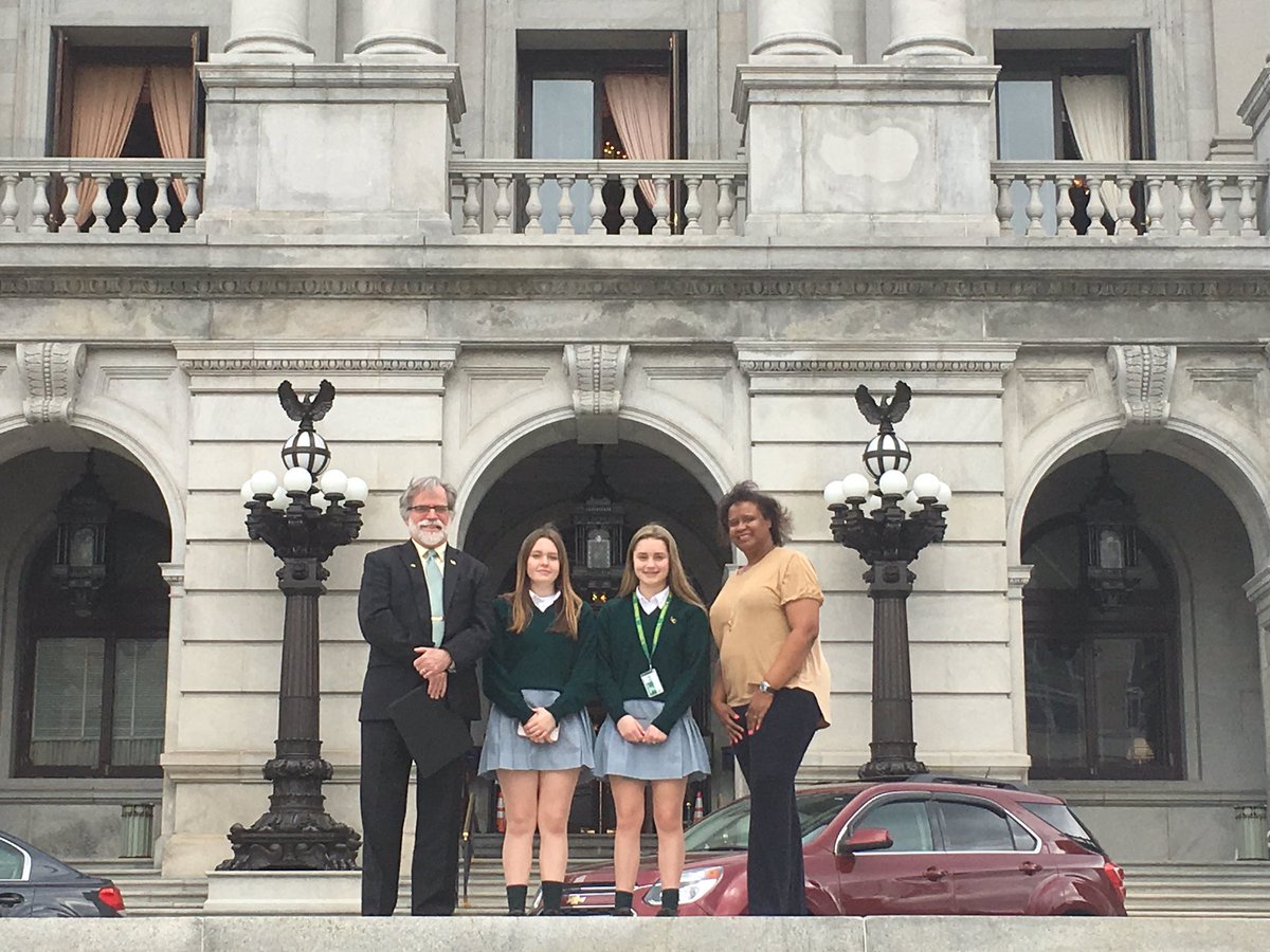 LCCrusaders's tweet photo. @LCCrusaders Alex ‘22 StGenevieve, Natalie ‘22 @Mater_Dei_CS Mrs Polk and Mr Casey visit @PAFinancialReg @thecityofhbg today @ArchPhilly @AOPS_Schools @TimJRadio @CatholicEd6 @stgensflourtown https://t.co/uIsUia5WAW