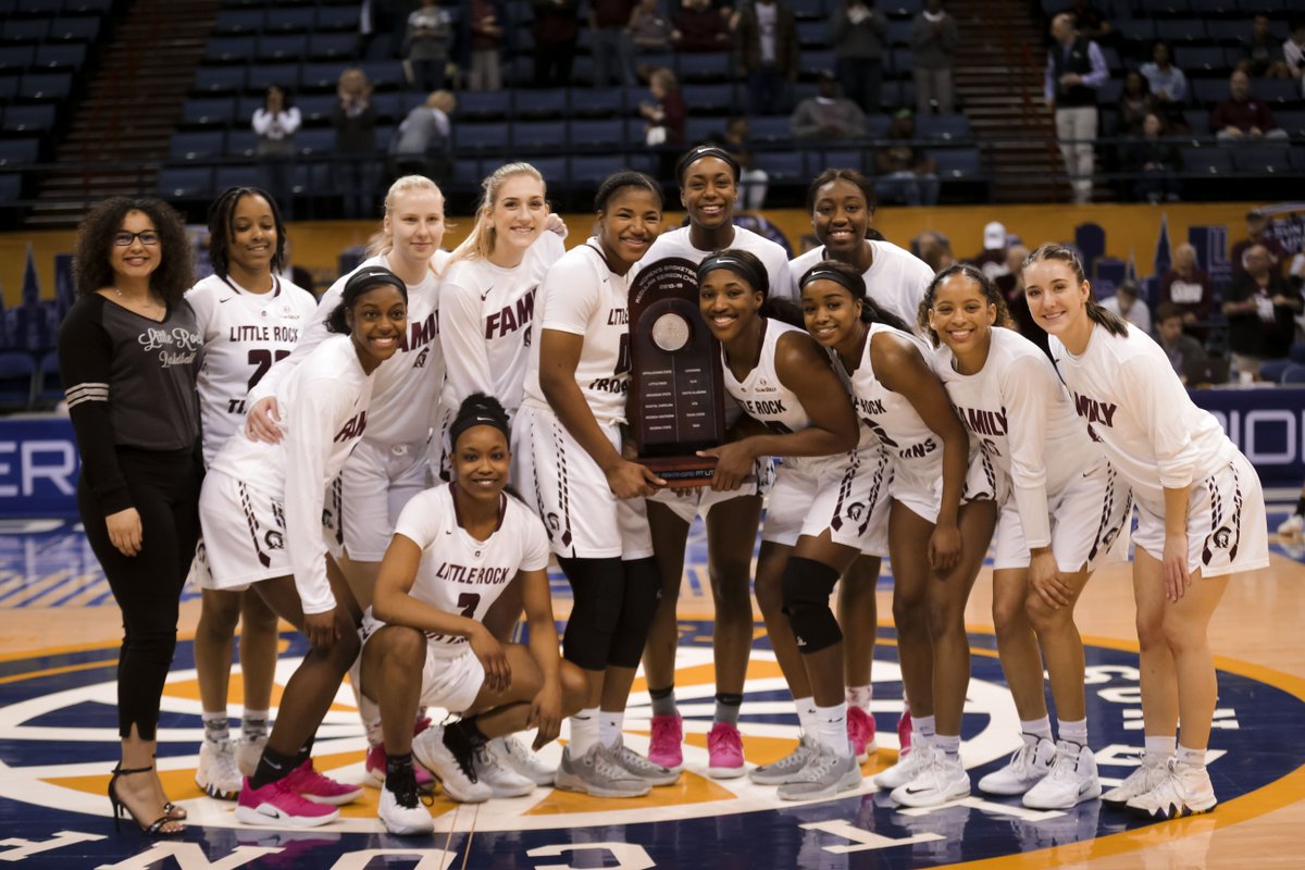 LittleRockWBB's tweet photo. Prior to today's contest, your Trojans received their @SunBelt regular season championship trophy 🏆

#LittleRocksTeam https://t.co/fS95LNMnCC