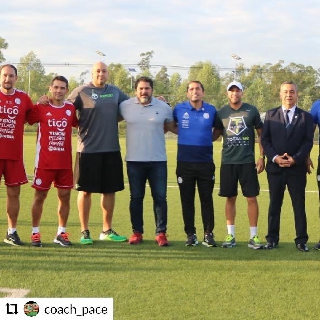 TheSportsArmory's tweet photo. Coach Pace and Coach McLaurin off to a good start in training the Paraguay Women’s National Soccer team! ⚽️#TheSportsArmory #ArmedForSUCCESS @coparaguay https://t.co/3F6iAvngvl