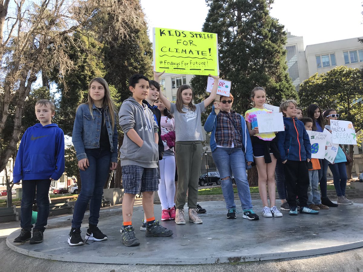 berkeleyside's tweet photo. Berkeley kids of all ages are participating in the global #ClimateStrike this morning — some joining the crowds in SF, others marching closer to home. Stay tuned for our story. https://t.co/cdHbFeiCvA