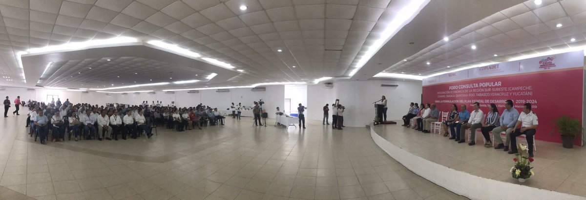 SEDEC_Tab's tweet image. En el marco del desarrollo del #PLED 2019-2024, en este momento damos inicio al Foro De Consulta Popular de Integración Económica de la Región Sur Sureste. 

Muchas gracias al @GobiernoVer y #GobCampeche por su participación.