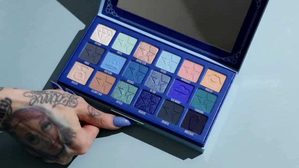 FuelEmily's tweet photo. DECEASED 😍💙@JeffreeStar https://t.co/eFKOP0kQvE