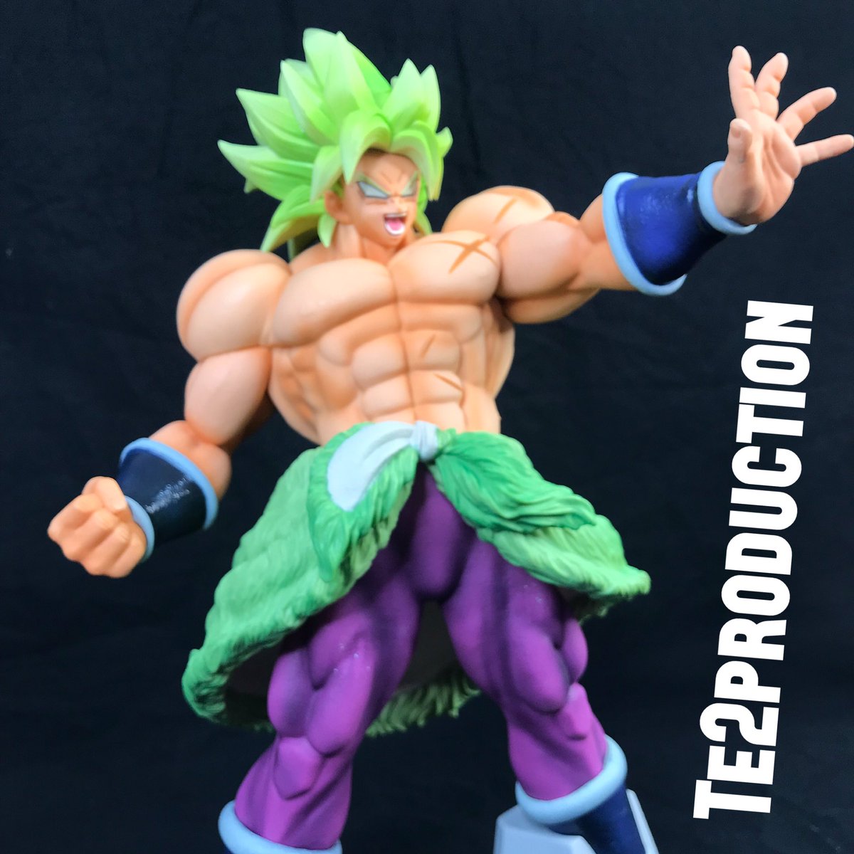 te2production's tweet photo. Aujourd'hui on se retrouve pour la #review #DRAGONBALLSUPER de la #figurine #KingClustarMasterlise : #Broly #SuperSaiyan #FullPower du nouveau film #DRAGONBALLSUPERBROLY !

https://t.co/0pJpmpykSB https://t.co/nFvTs79LJC