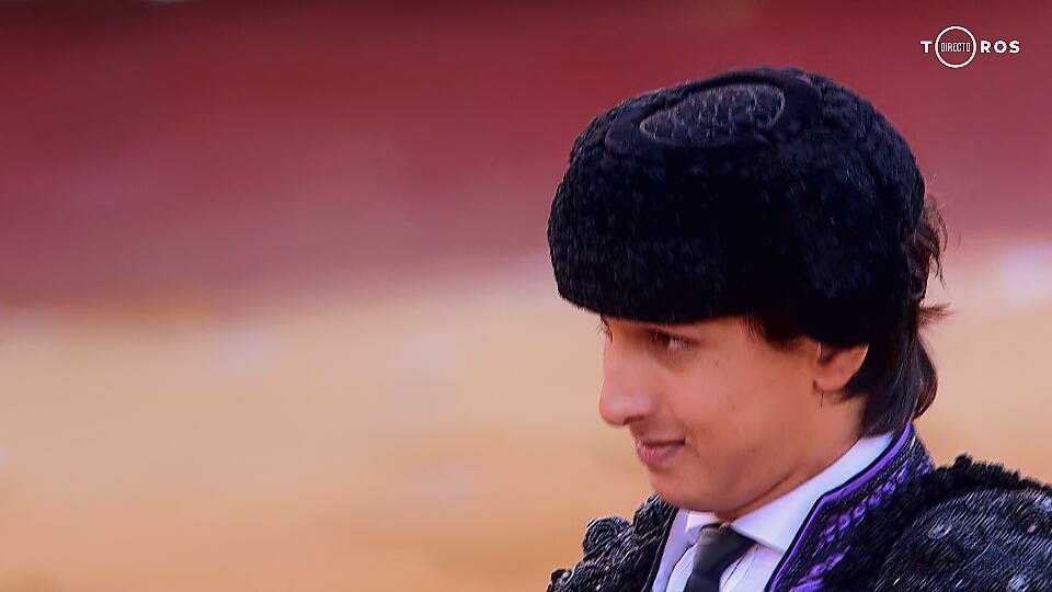 Yo quiero ver a Roca Rey lo cual NO quiere decir que no esté deseando que vuelva Talavante ver un quite de Morante el valor de Octavio Chacón y mil cosas mas