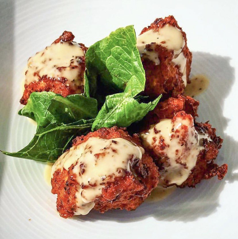 Conch fritters 😋🐚🍽 #beachhousetci #kitchen218 #gracebay #boutiqueallinclusive #guestphotos 📸: @liv4food17 #turksandcaicoscollection 
#beachhouseturksandcaicos #adultsonlyresort #conch #conchfritters #allinclusiveresort #bestresorts #luxuryboutiquehotel #foodie #turksandcaicos