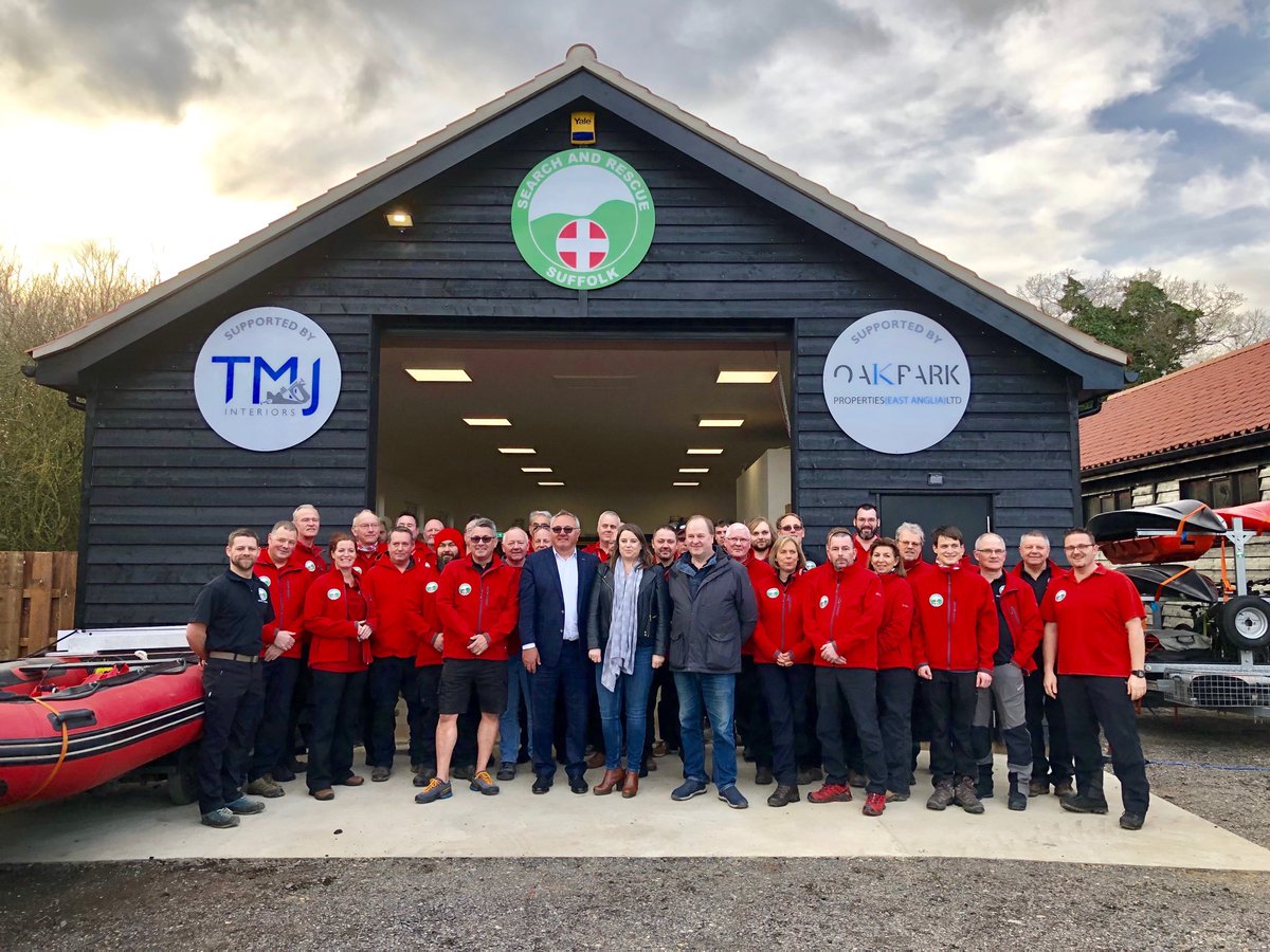 geewizzgee1's tweet image. A privilege being invited ⁦@SuffolkLSAR⁩ #GrandOpening in awe of incredibly generous building donors James &amp;amp; Clare Taylor #TMJInteriors - Glenn Lebbon #OakparkProperties provided land. Meeting inspirational #AndyKing &amp;amp; the many #SULSAR volunteers-so humbling all #Heroes👏👏