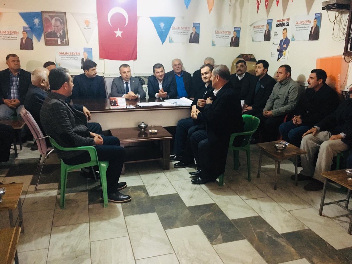 Nevzat_karaatay's tweet photo. Kayabağlar (Zokeyd) beldemizde halkımızla bir araya geldik. https://t.co/yFIH9Al0wz