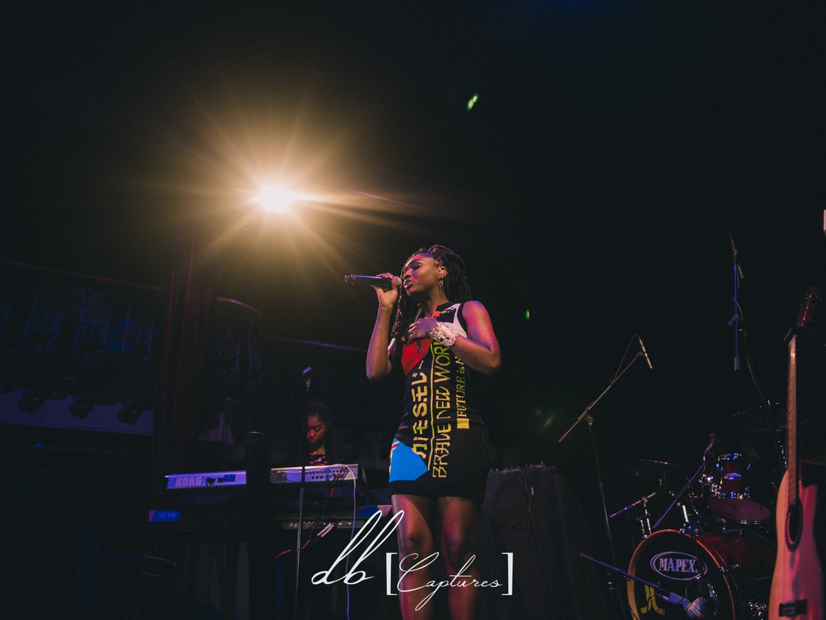dbcxptures's tweet photo. Captured an epic night with @TianaMajor9 at her sold-out headline show at @HoxtonHall 

📸 - https://t.co/Zgco48HHMA https://t.co/CNVeXeZomT