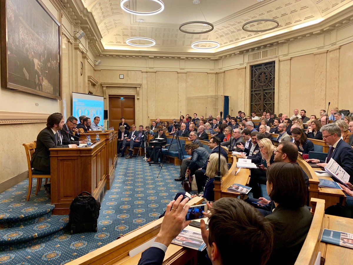 kryll_io's tweet photo. #Kryll CEO @lbenevolo and CMO @paulcollorafi were at the #FrenchAssembly to discuss the future of #Blockchain technology which is a central topic for business and administrations in France. Bringing #Blockchain technology to the masses requires commitment and education 📚 $KRL https://t.co/oaVb7qM9GW