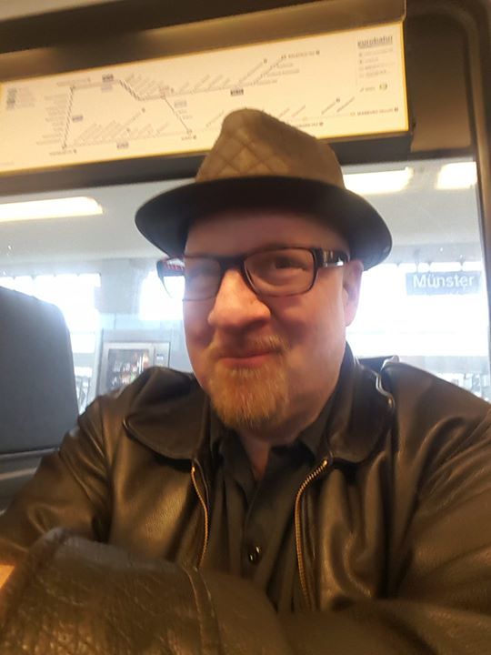 RingDingOf's tweet photo. On my way to Leipzig to meet with Yellow Umbrella!
Big show tomorrow, alongside Paprika Korps, and two shows on Sunday with Reggaehase BOOOO.
#DrRingDing #calldidoctor #skaagainstracism https://t.co/vZyt3Esuqi