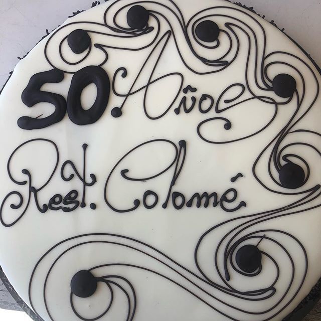 Can_Colome's tweet photo. Detalles que marcan, muchísimas gracias #antoniolozano https://t.co/OpeiwzRq2g https://t.co/EEl5iD4wgu