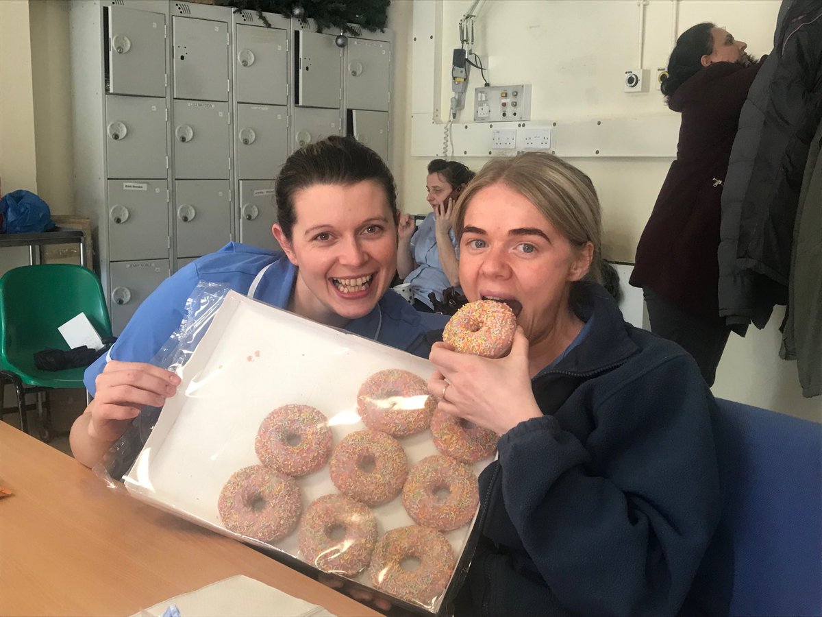 More treats for A1 from a lovely family who wanted to say thank you for looking after their family member!! StockportNHS⁩ ⁦<a href="/GastroNW/">Wisam Jafar 💙</a>⁩