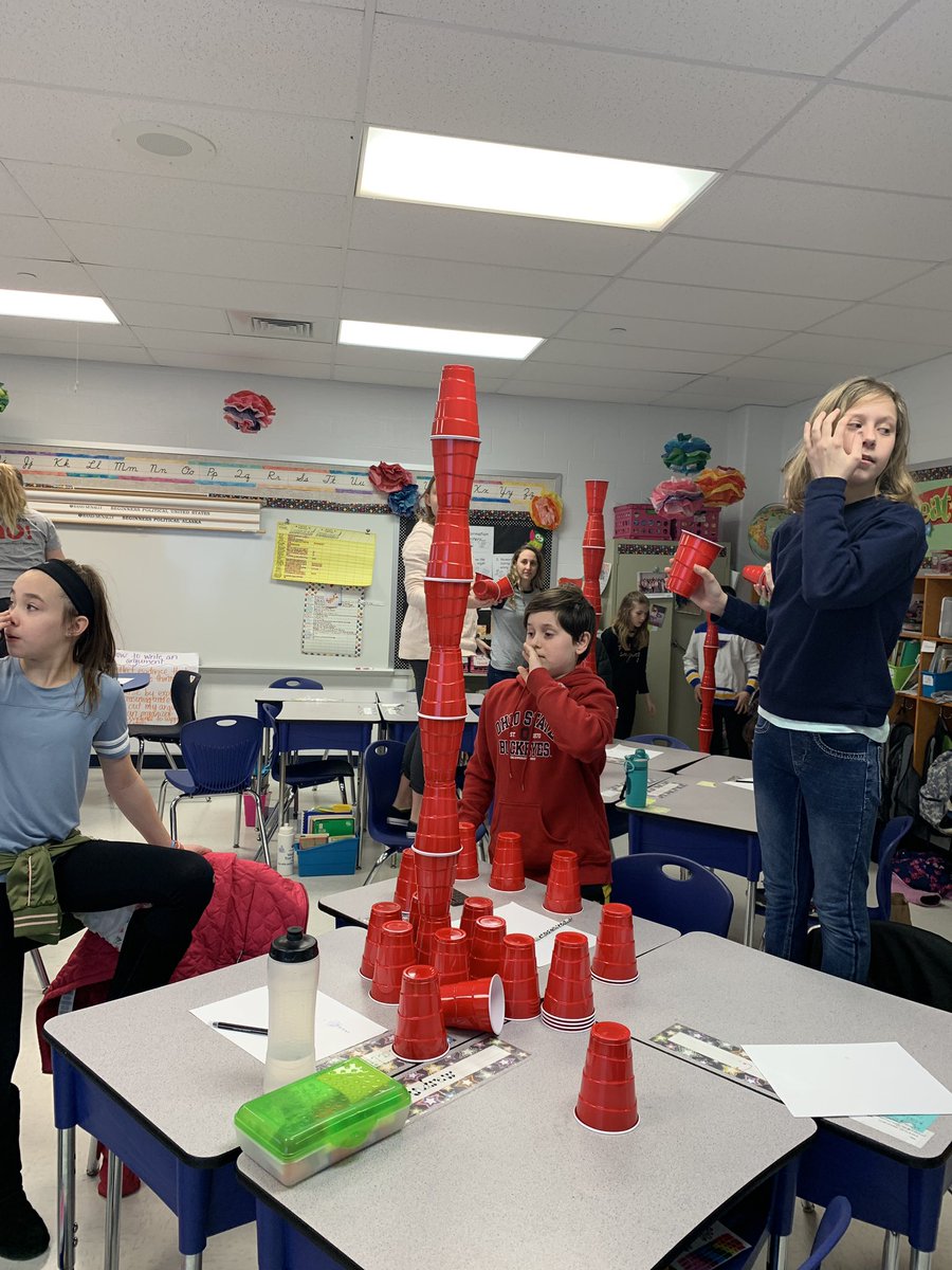 sherrilorton's tweet image. Dream Big STEAM Challenge Day at Daniel Boone Elementary - students are taking risks knowing they could “fail forward” working through the engineering process #FHSDLearns #DBpride #raccoonsrock