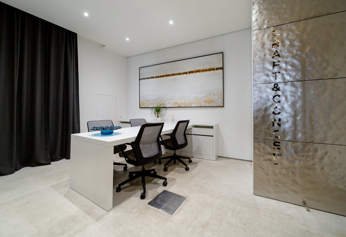 PlusobjectO's tweet image. Vases and Panels by @PlusobjectO in one place. 
You can find all these in our showroom in Switzerland, Montreux