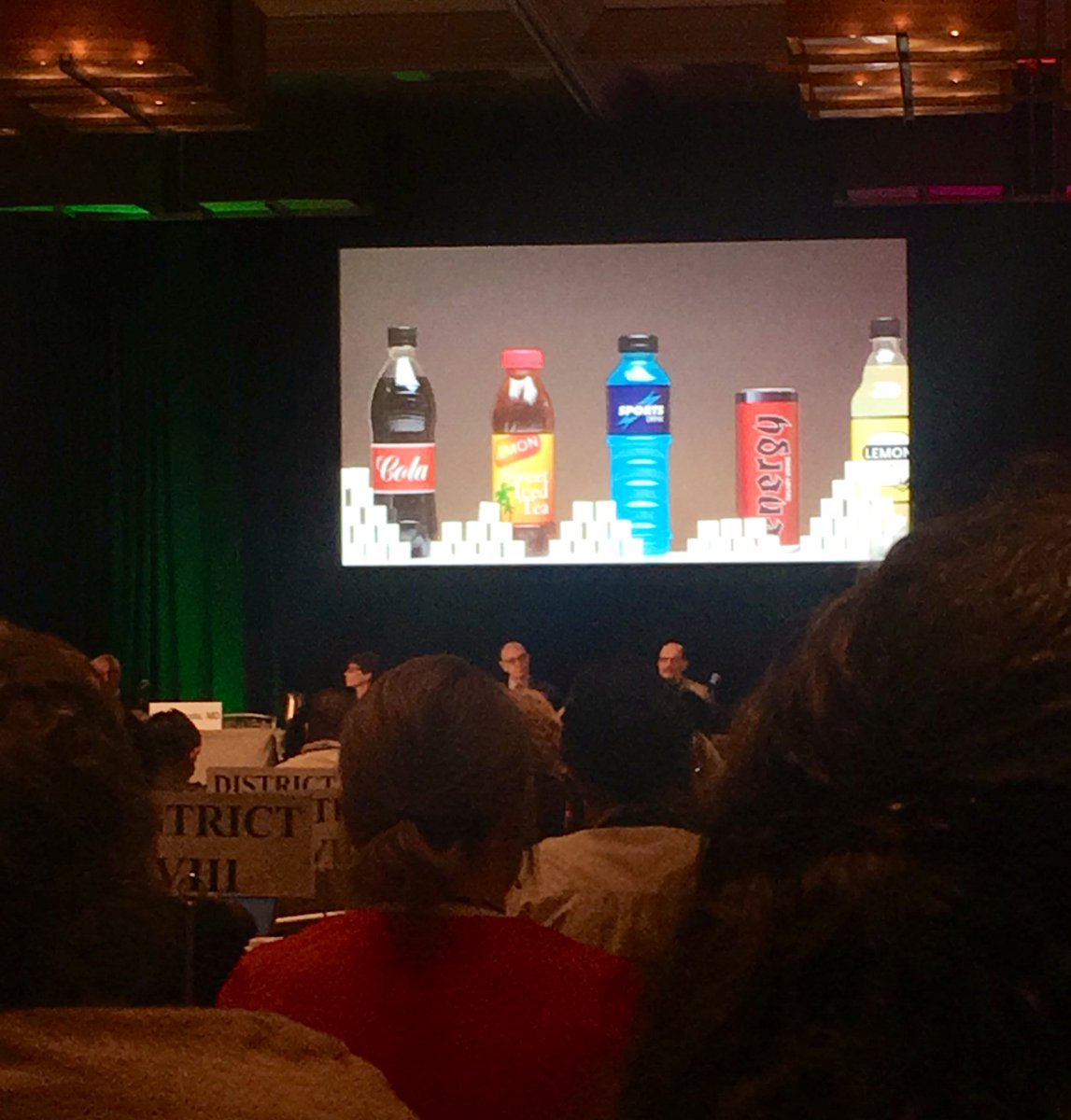 DrVSalcedo's tweet photo. #AAPLeads @AmerAcadPeds is prioritizing the fight against #SugaryBeverages to prevent #ChildhoodObesity & #Diabetes @AAPPres #SSBFree @TheBronxHBZ https://t.co/b5RCrZ8J5z