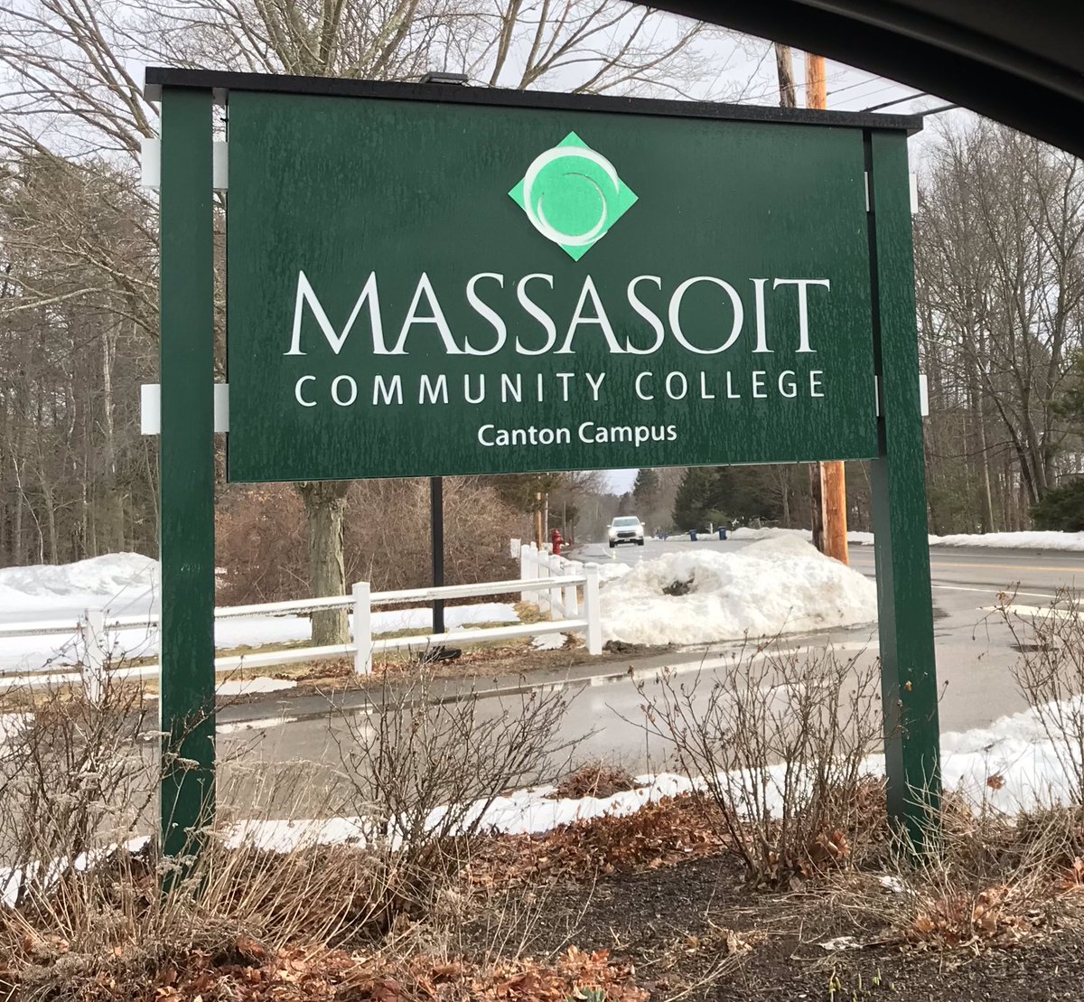 WHRHSGuidance's tweet photo. Great morning with Massasoit CC getting the latest updates on programming and partnerships!! @DrCSJones https://t.co/scrq9ZFcp1