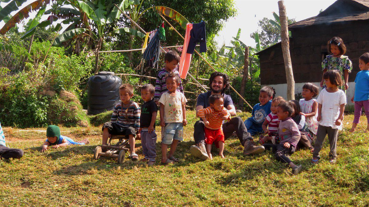 How do you make yourself one with the community in a village where you are the first non-local person to reach? 

Make friends with the kids!
Our Founder, Kush Sharma, doing what he does best. Making friends on the road. 
#RuralOdyssey #meghalaya #ruraltourism #sustainabletourism
