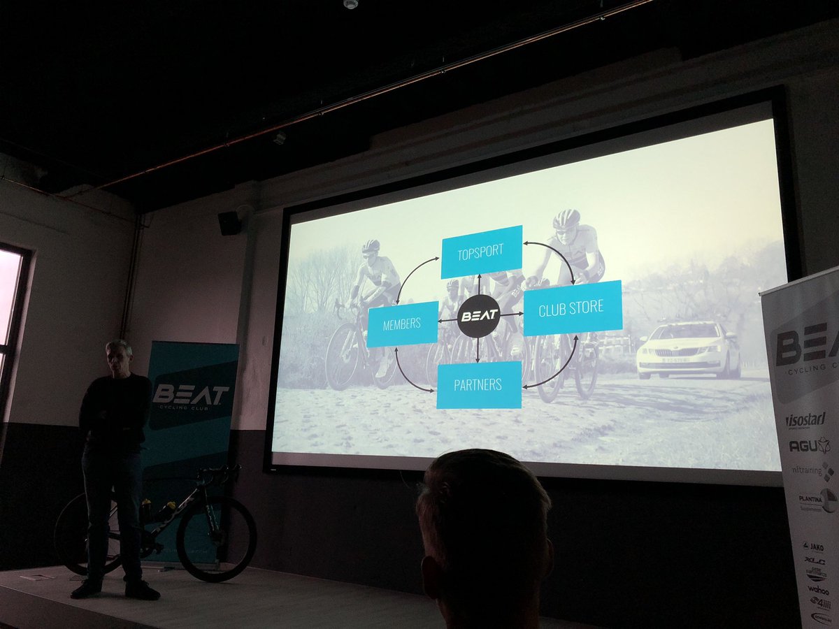 MarnixHeida's tweet photo. Vandaag partner club bijeenkomst met renners/staf van beat! Inspirerend! @beatcyclingclub https://t.co/zKl1kf65fC