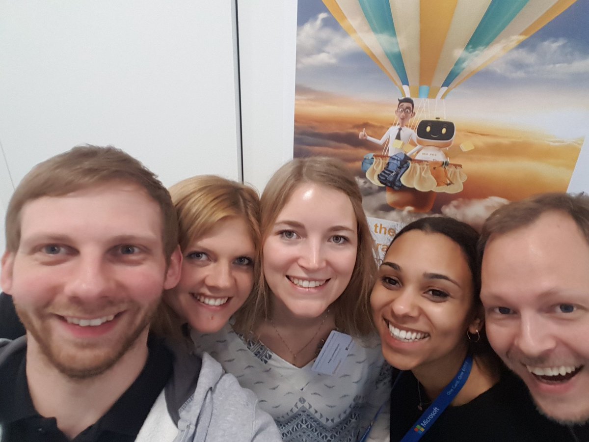 maki_amw's tweet photo. On the second day we had a great team performance to initiate the #GUIDEpower and #KnowledgeBroker for our Transition project - thanks a lot to all participants and especially Cherry, @AnjaLommatzsch @StefaniePreisl   and @hesspoint for the great collaboration! #newworkstyle https://t.co/RE74a3fOYw
