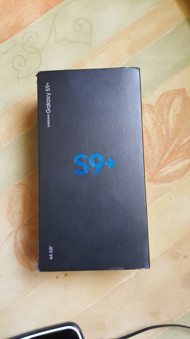 MultimediaSen's tweet image. Samsung galaxy S9+ Authentique 64Gb de mémoire neuf dans sa boite avec tous ses accessoires d'origines à seulement 290000f
Contact: 771109454 ou whatsapp