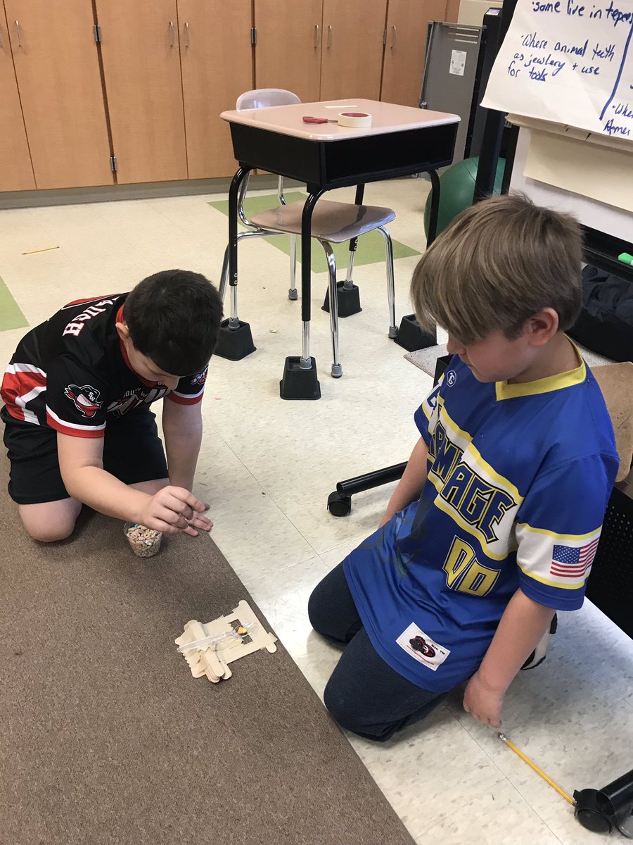 jwilson616's tweet photo. Third graders celebrated #StPatricksDay with a #STEM activity. Constructing Lucky Charm catapults helped us learn about force and the fulcrum position on a lever. #SWExcellence #vikingsma https://t.co/w8GlsJIU4K