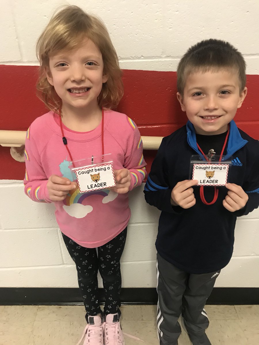 Caught being leaders by our admin this week! So proud! Thanks, <a href="/mjackson0523/">Michelle Jackson</a> and <a href="/christielau5/">Christie Lau</a>  #wal109 #engage109