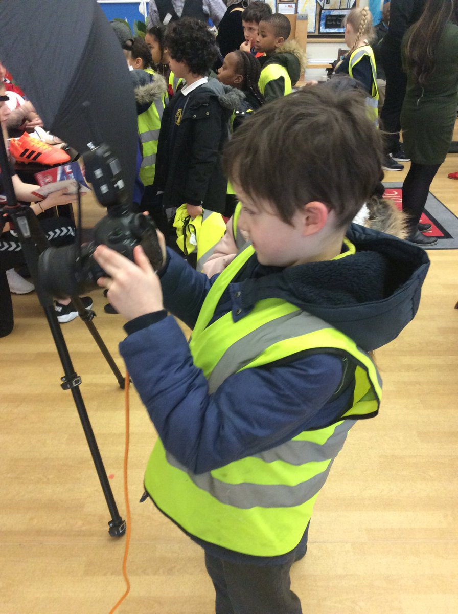 RockliffeManor's tweet photo. Thank you to Foxfield Primary School for hosting a fantastic careers fair. The Year 3 class from Rockliffe were very impressed to learn so much about future jobs in one morning.#inspirepartnership https://t.co/xFCii80p06
