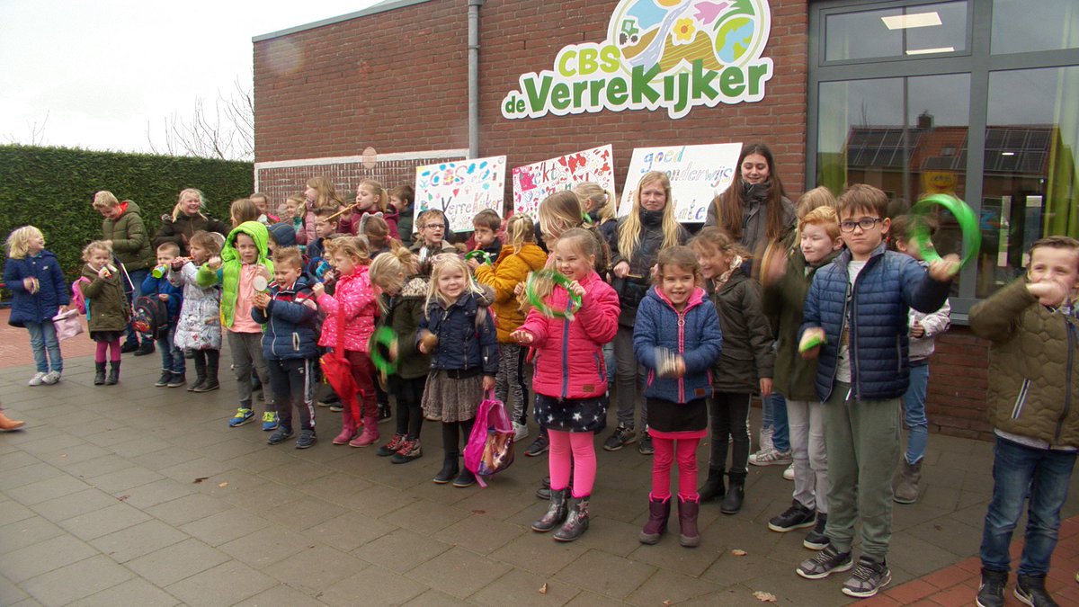 Geen staking, maar wel actie op basisschool in Waardhuizen video - Meer: radioafm.nl/2019/03/15/gee…