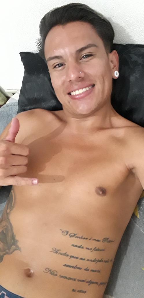 AlamCartees's tweet photo. Obrigado senhor por mais um ano 🙏
#Paaaaarabens #Pra #Miiim
#2.4 tuuurbo kk #sextou #booooa #Taaaarde https://t.co/czTv6BOfxA