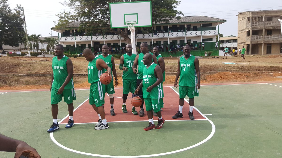 Basketball game about to go down! Team APSU94 vs Team Augusco.

#APSU #APSUSpeechDay #APSU94