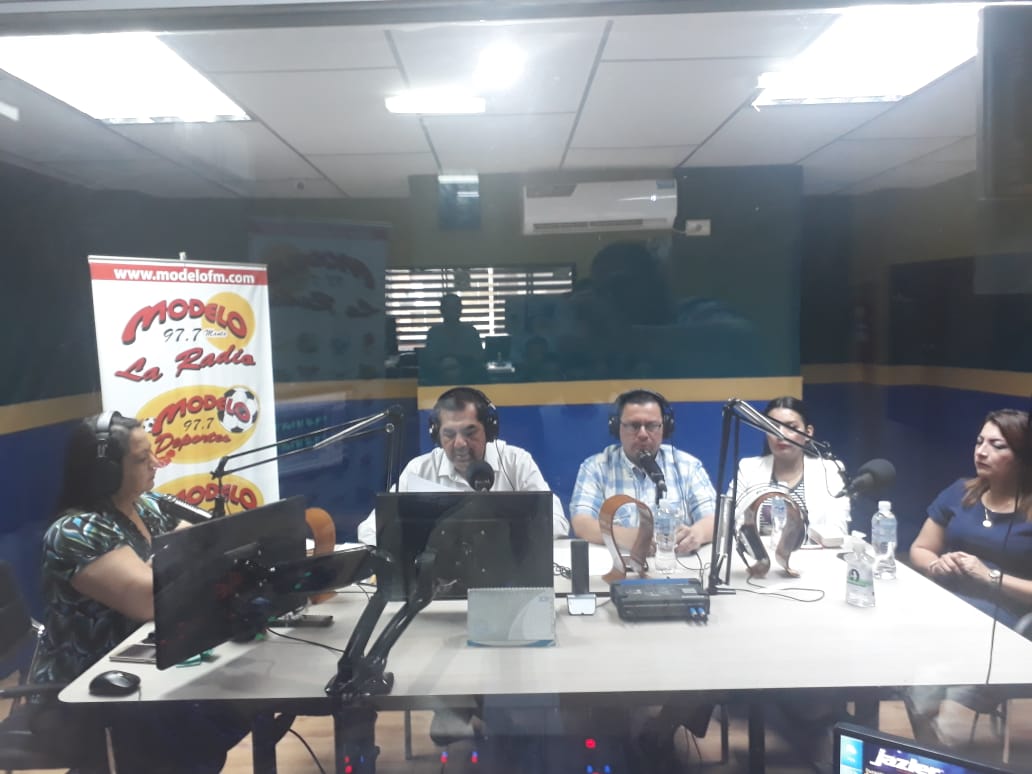Modelo977's tweet photo. #modelonoticias
Hoy Viernes 15 de Marzo se realizó la Rendición de cuentas de Radio Modelo con la presencia de Autoridades locales y provinciales https://t.co/6lPMpdrzl5