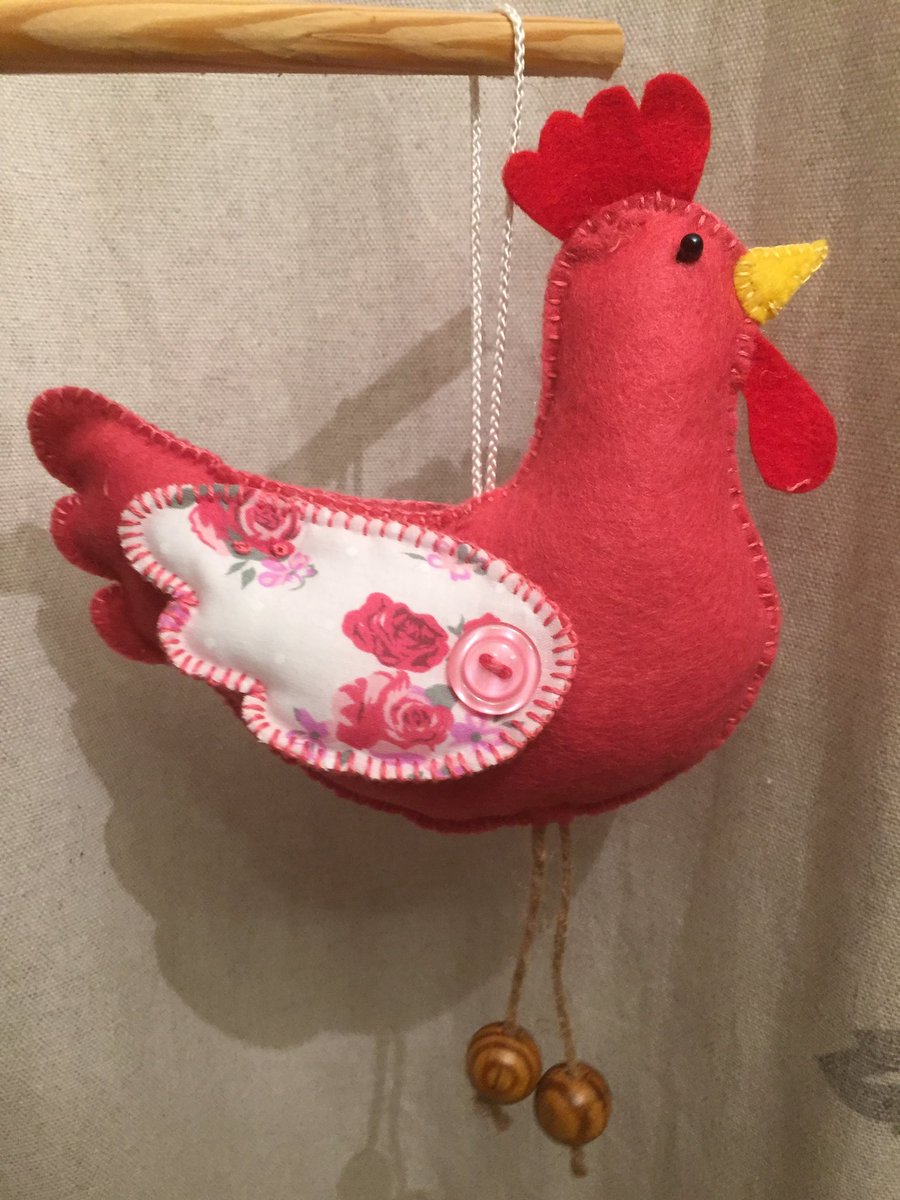 TealGracie's tweet photo. Pretty in pink, the cute hanging chicken ornament will soon be available in my Etsy shop #shopsmallchangehabits #womaninbiz #chickengift #HandmadeHour https://t.co/X0q0BEm8Mk